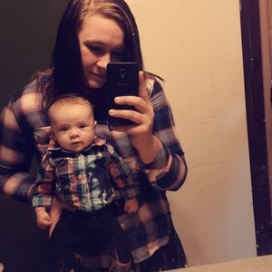 Meet your Posher, Kaylie